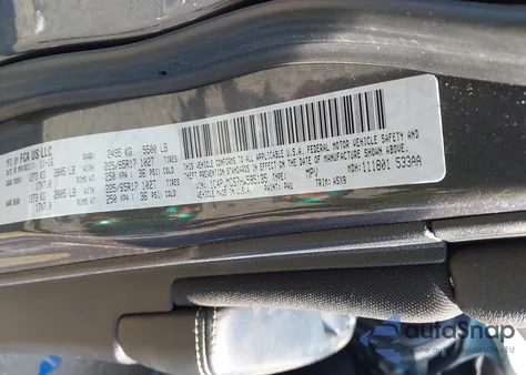 2017 Jeep Cherokee Latitude 4X4 из США, поврежденный, VIN 1C4PJMCS7HW585135